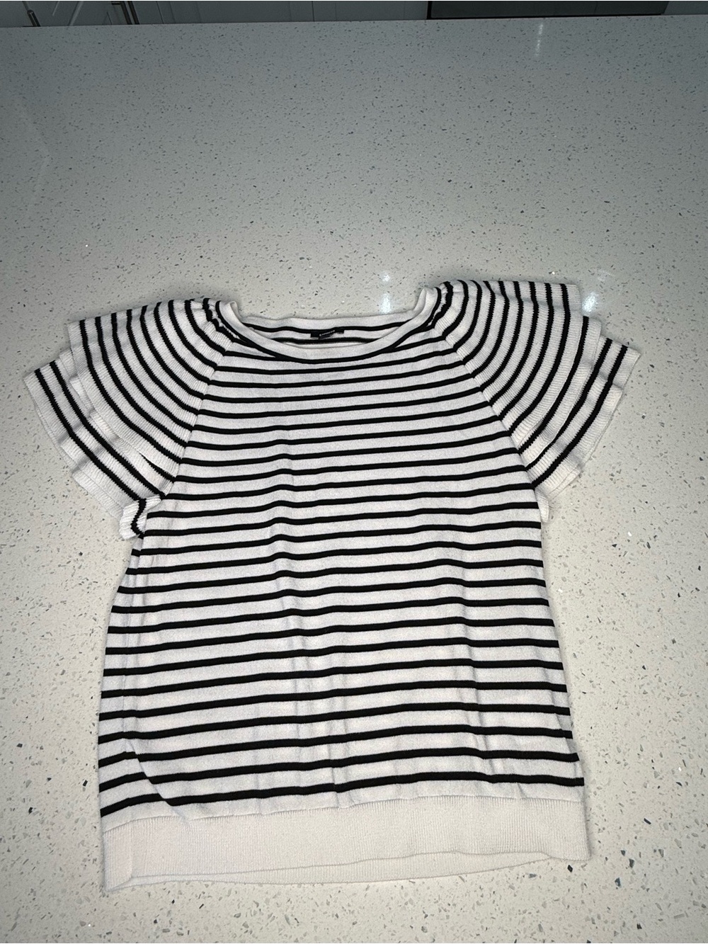 Express Women’s Striped Short Sleeve Knit Top - Black & White